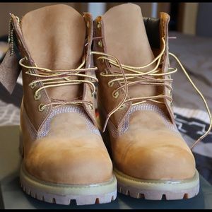 6” Wheat Timberland Boots